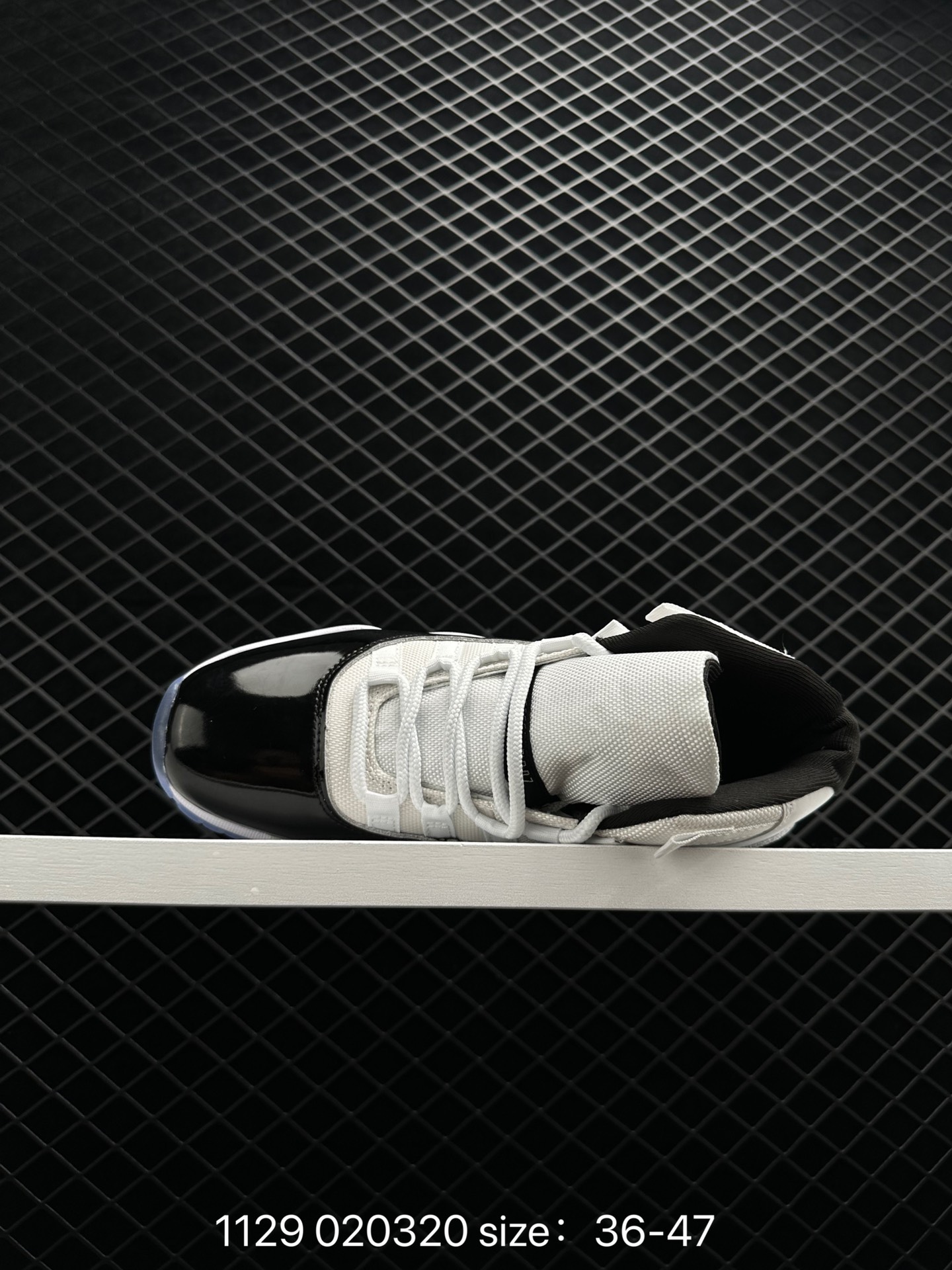 Nike Wmns Air Jordan 11 Retro AJ11